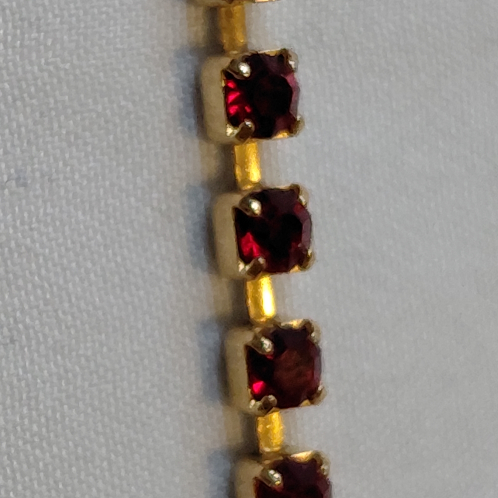 Avon Gold and Red Gemstone Bracelet - Picture 2 of 6